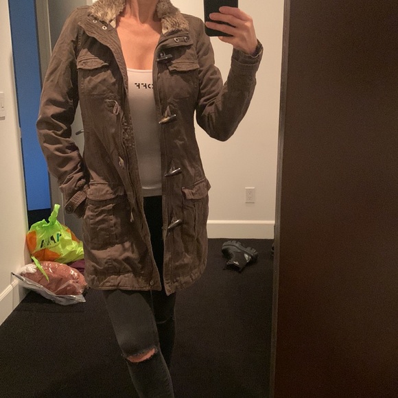 Jacket - Picture 2 of 16